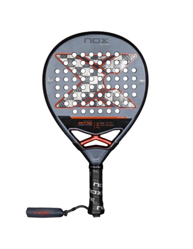 Pala de Padel At10 Genius 18K by Agustin Tapia 2025